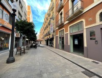 Image 8 City center store for rent in Tarragona